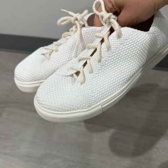 Nisolo Sneakers Kickaround Go-To-Eco Knit in White - Picture 6 of 11